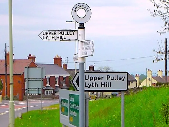 Road signpost at Bayston Hill pointing to Upper Pulley and Lyth Hill