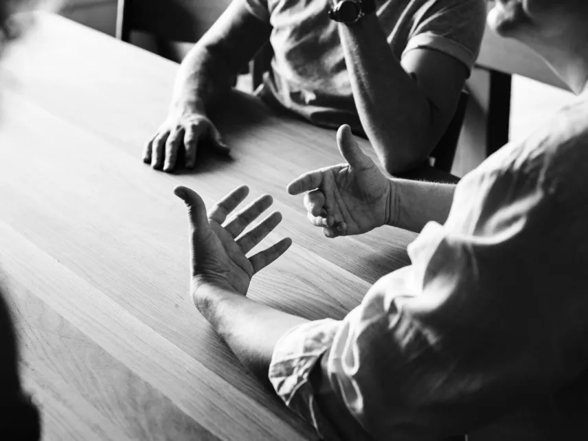Hands doing an explaining gesture