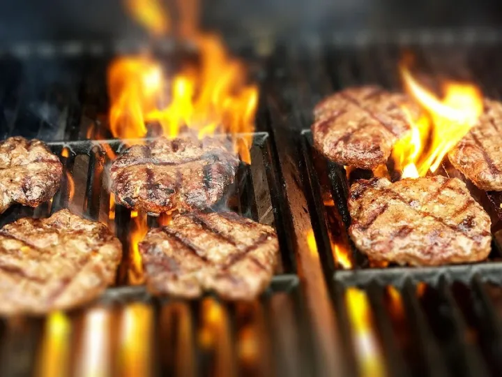 Burgers, fire, grill, grilling, cook, cooking