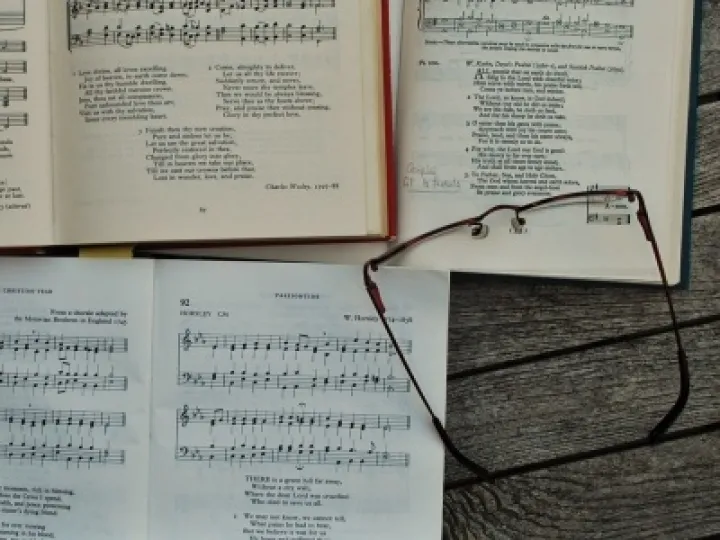 Hymns 7