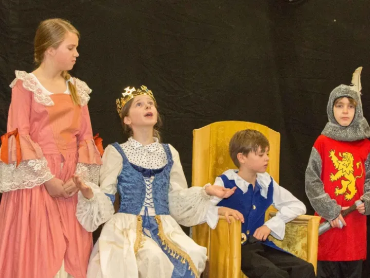 Youth Theatre 01
