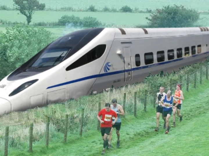 RaceTrain2