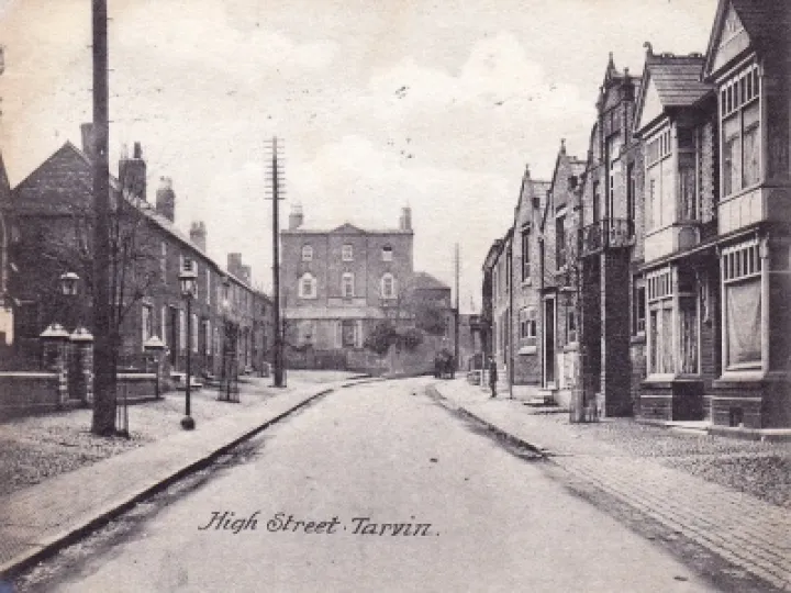 Upper High St