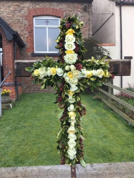 Thornton cross