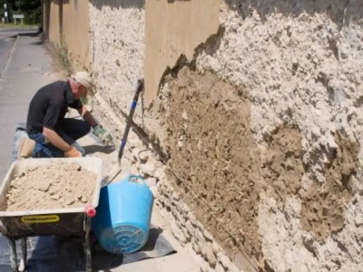 Witchert Wall Repair 01