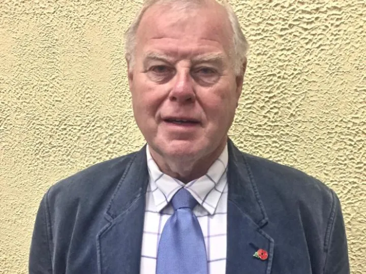 Jerry Sullivan