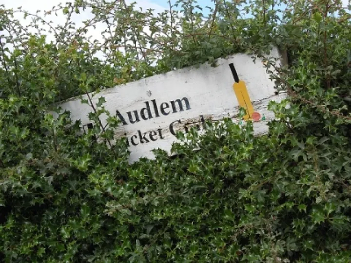Sign cricket club