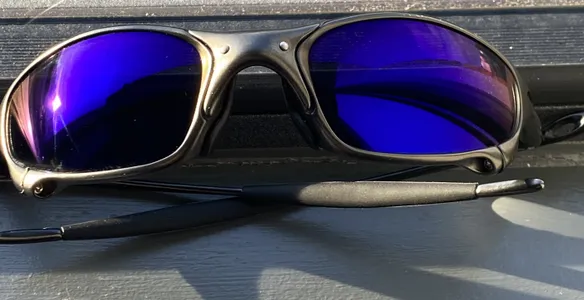 Oakley Juliet sunglasses with blue lenses