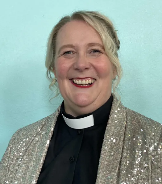 Rev Angy Long at Welcome Service