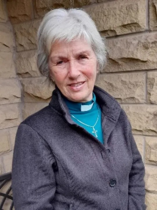 Julie Letts