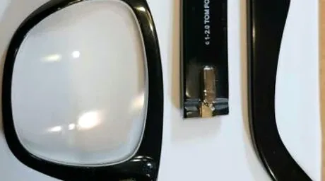 Damaged arms on Tom Ford sunglasses