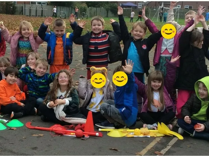 Colour Hunt Y1