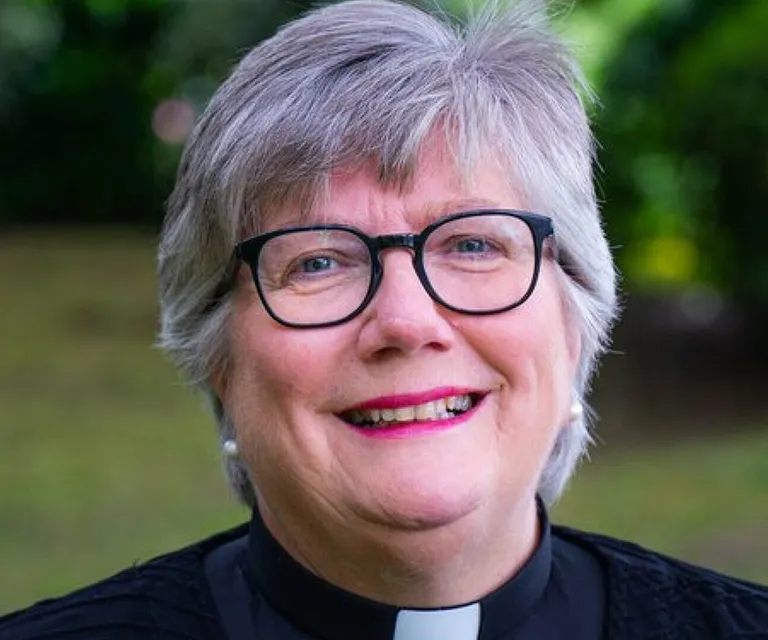 Helen-Cameron