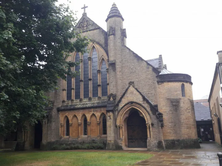 Exterior Quedam