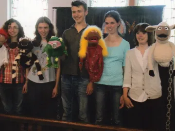 Puppet Show &ndash; August 2016