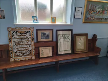 120 Bawtry Ann – Memorabilia Pictures