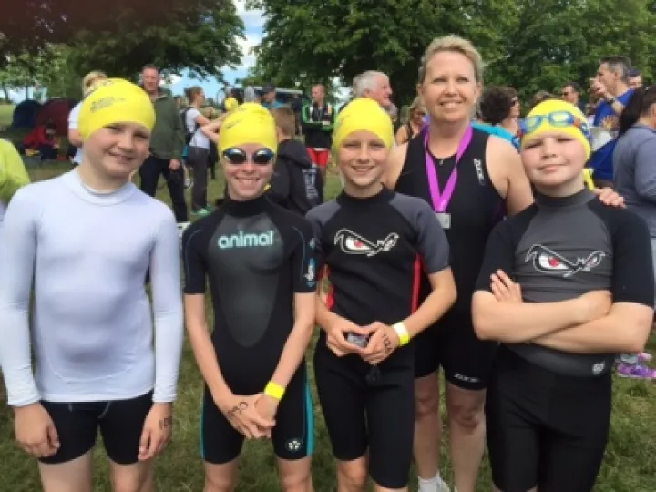 Sandstone Scouts Tri Team