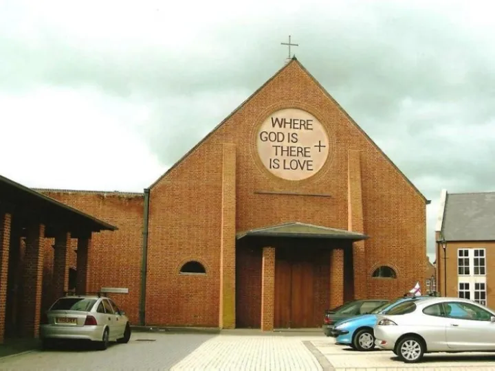 FAIRFORD LEYS as 002