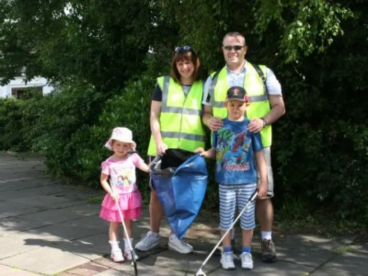 Litter Pick 04