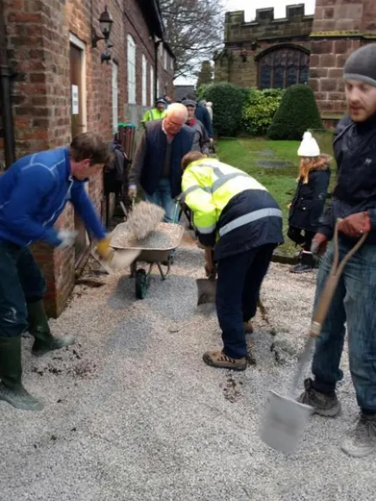 Repairing St Andrews Churchyard-jpg (4)
