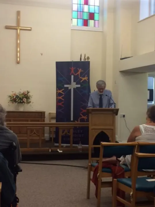 Mr Michael Sanderson