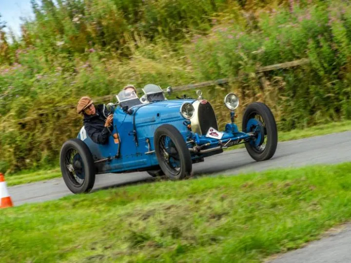 19466486_703320309851239_6772487835104501665_o