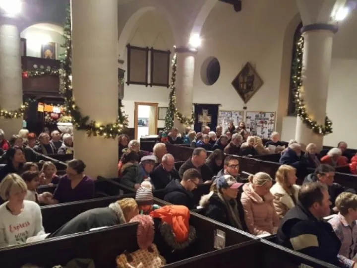 Carols around tree 2017