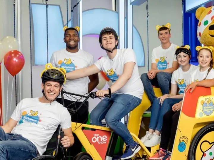 groupshot16x9-1920x1080cropped-2-M422094