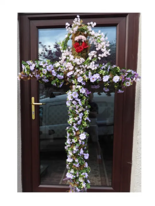 Lenten Cross_2020_200415