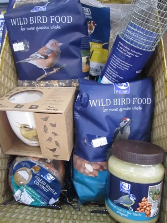 Williams bird food hampers