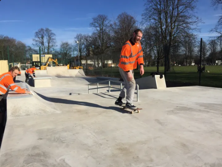 Victoria Park skatepark in action