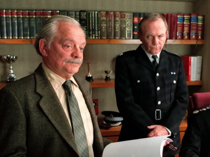 Touch of Frost_Bruce Alexander