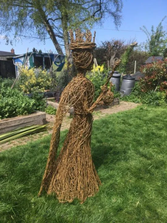 Flower club meeting    July 2022 Coronation Queen (1)