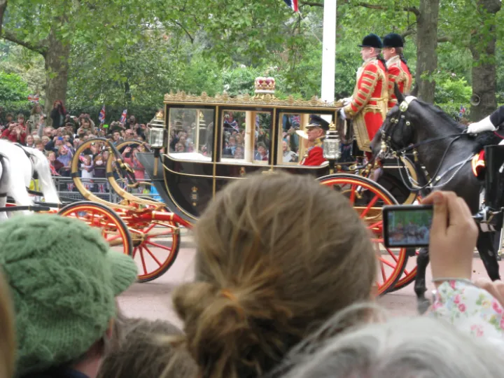 Queen in carriage