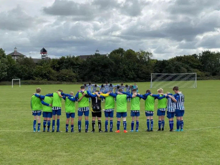 Tarvin ATC observing 1 min silence