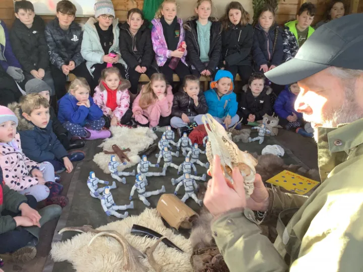 C6A85E27-84F9-4D99-BE57-50E1054A454B