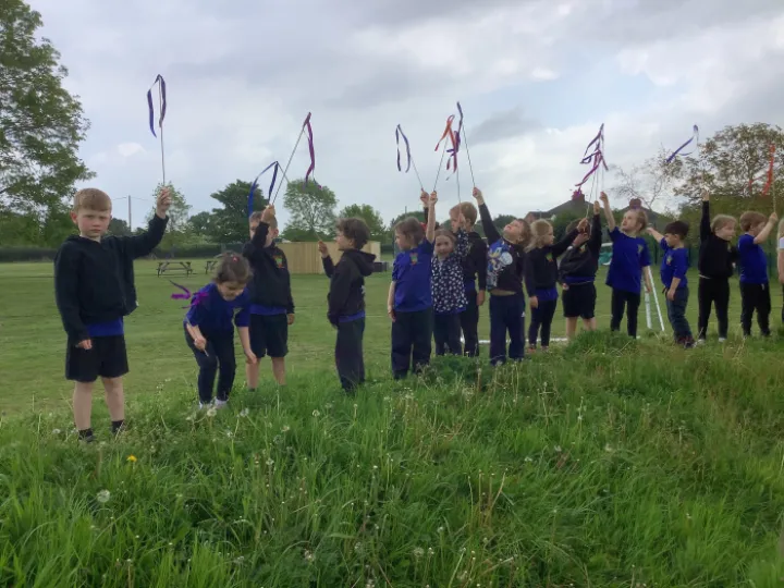 48E2A306-D79F-4B9E-B8DE-94B10D7D49E7