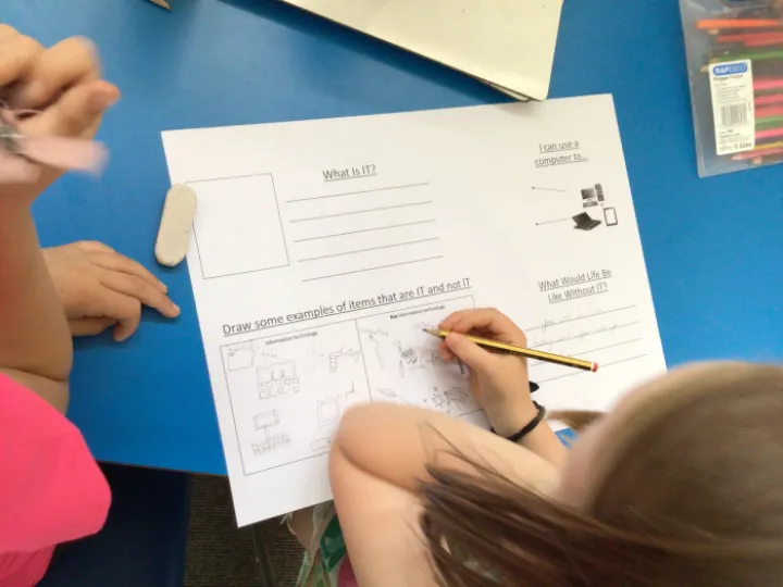 CAEAA9B5-137E-4ECD-9D9D-5246A11916EC