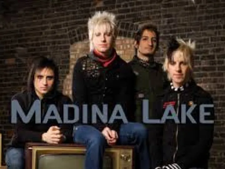 Madina lake