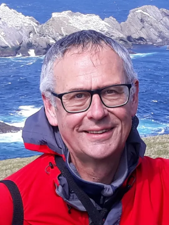 Andrew Fox = profile picture