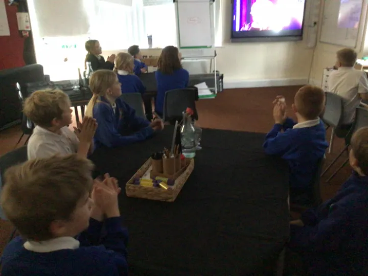 81F6FF45-A463-4DDA-9DDF-28D461F17E19