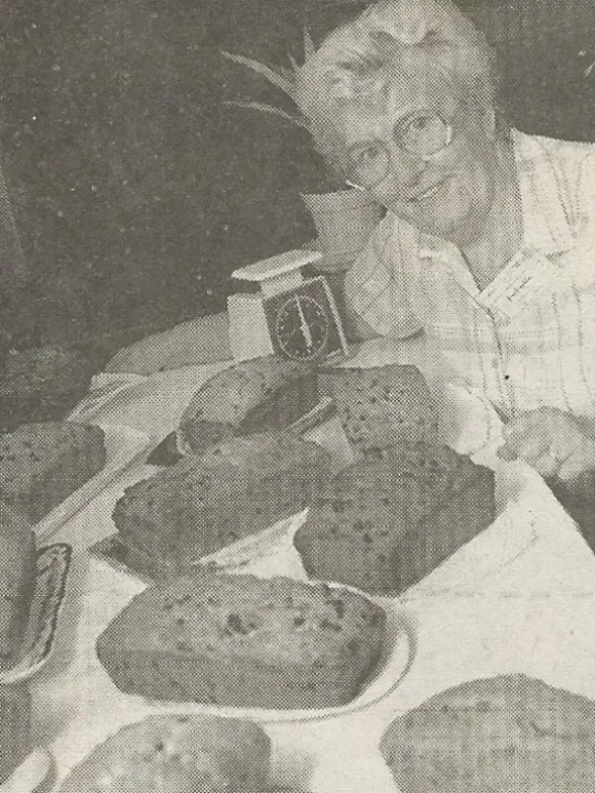 Thr Loafing About Aug 1997 Photoscan