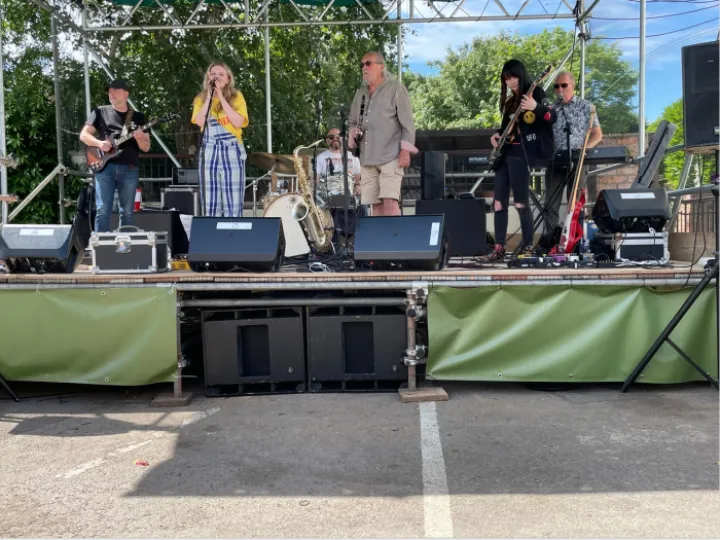 Alice-May and the 13-0-5s