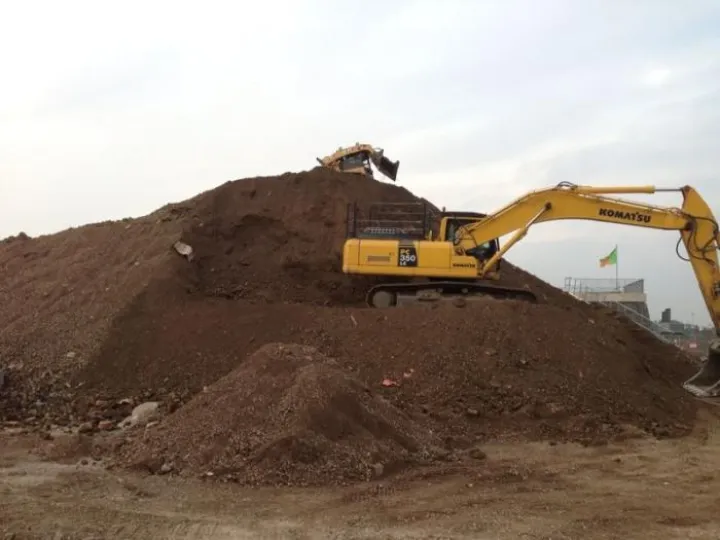 Earthworks excavation