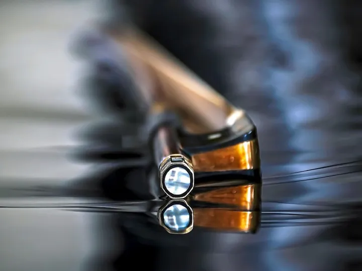 Cello bow, instrument, texture, wood, cello, bow hair, cello music, cello and bow, reflection, cello bows, musical instrument, element, antique, collection, violoncello, bowed, music, viola, wooden, hair, masterpiece, classic music, elegance, stringed bow