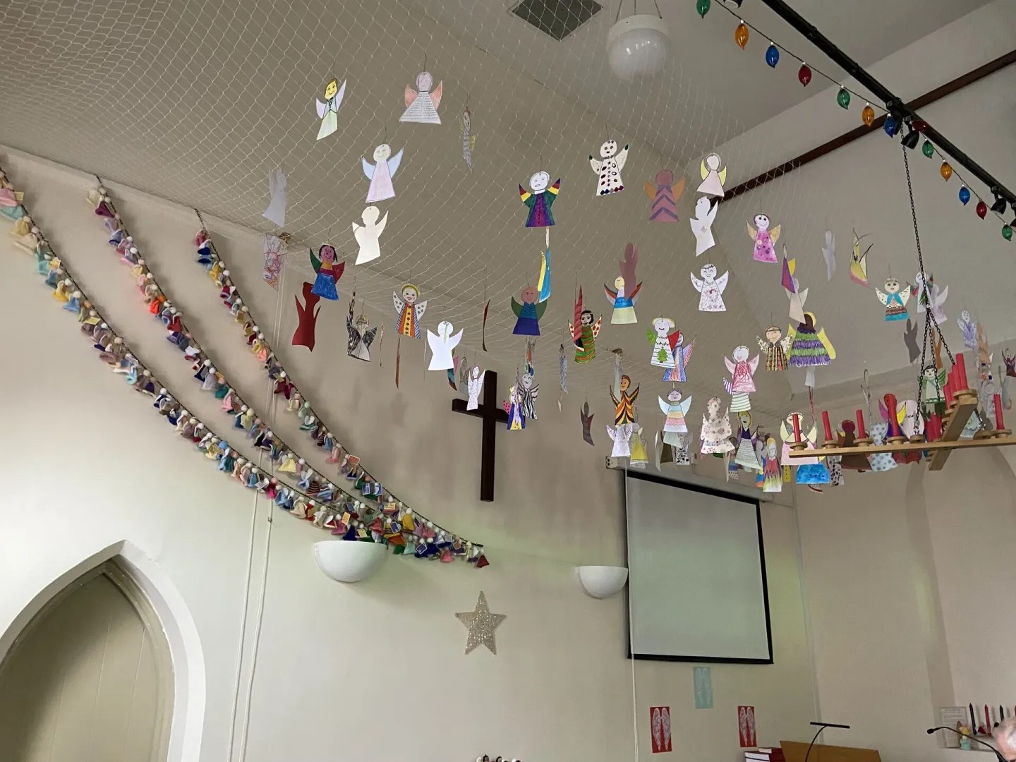 Wall and Ceiling Angels 01