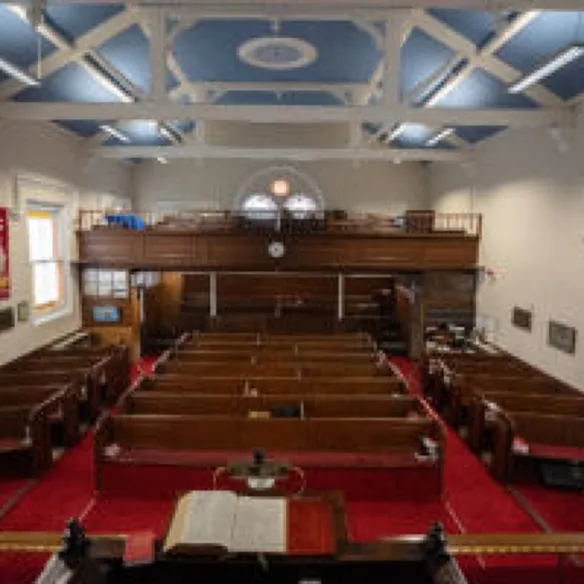 Salem Inside2