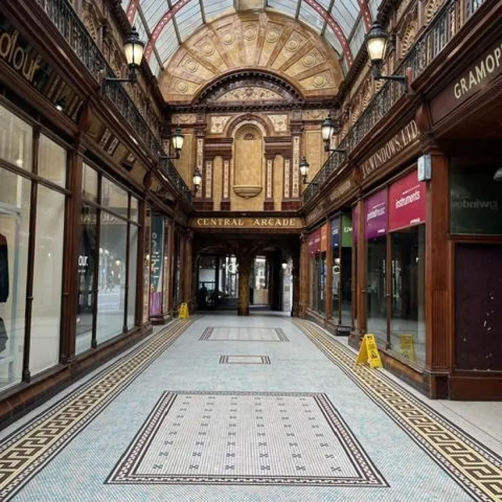 Newcastle 27