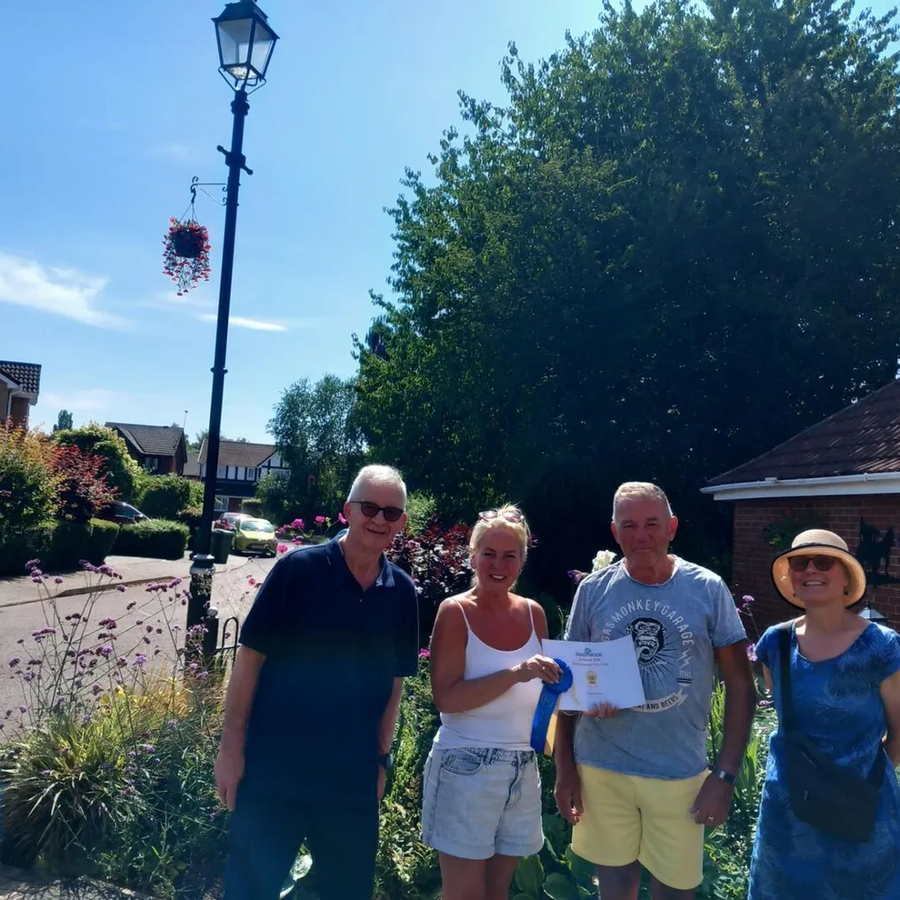 1st Place Front Garden &ndash; Oakmoore