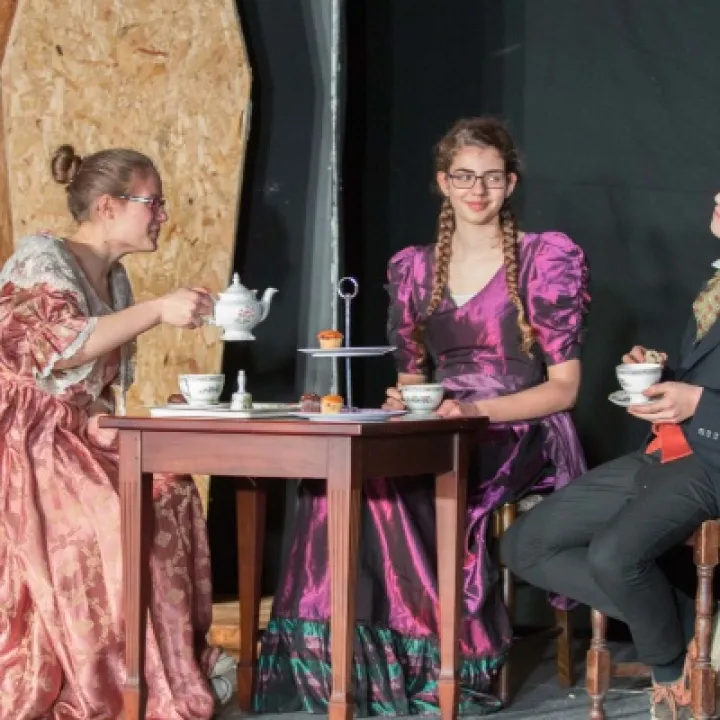 Youth Theatre 04